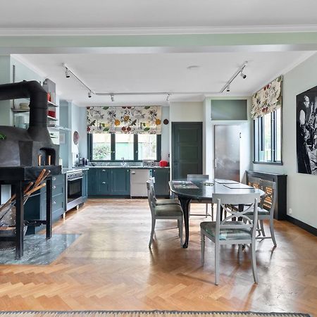 Fantastic 4 Bedroom Home In Bromma With Everything Stockholm Exteriér fotografie